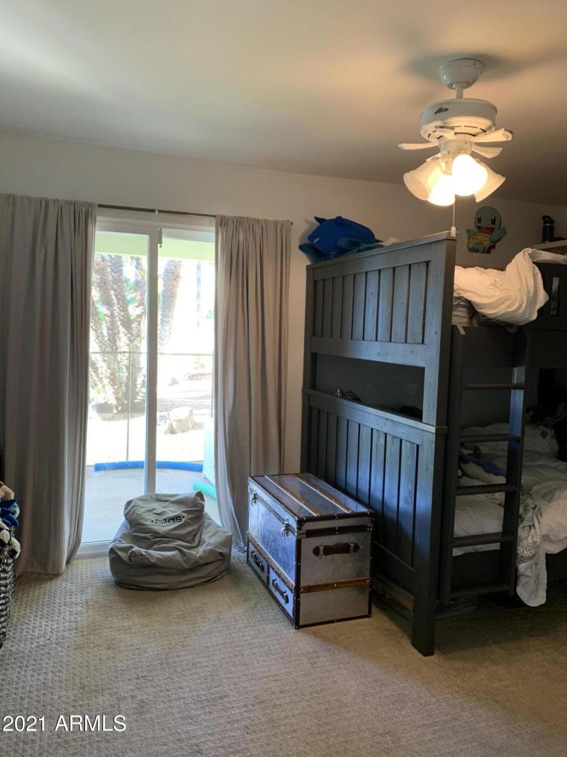 323846FE-297E-4EC7-8F76-3A87399A0B5C