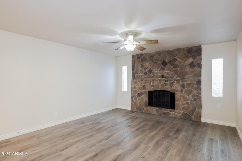 021-photo-bonus-room-13286376