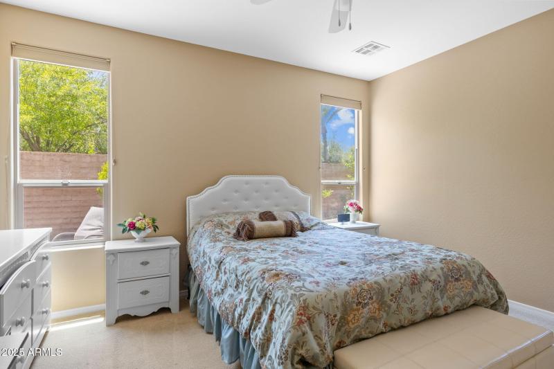 12945 W Yellow Bird Ln Peoria - 304