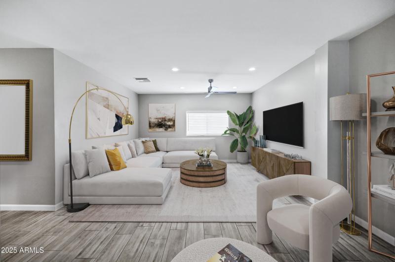 3046 E Glenrosa Ave-16_VS