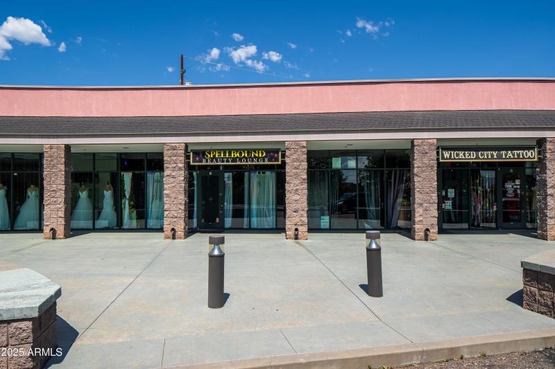 JL_280MainSt-exteriors-06