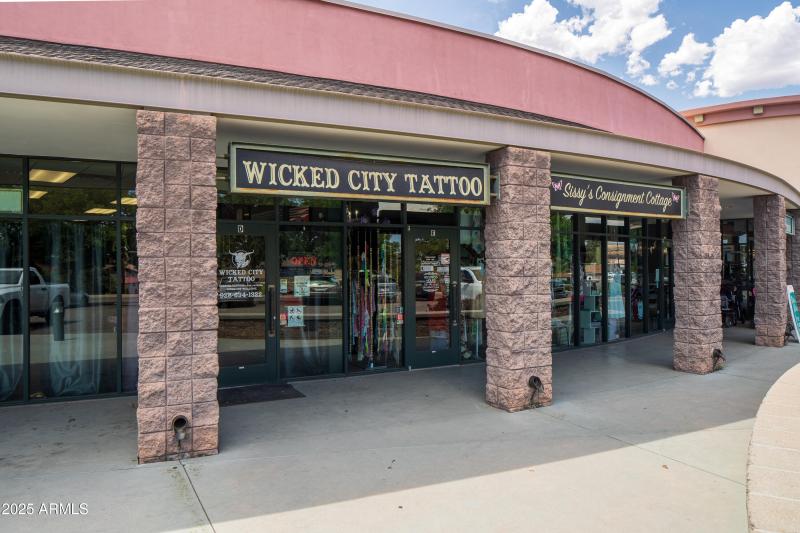 JL_280MainSt-exteriors-12