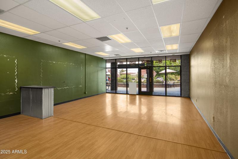 JL_280MainSt-UnitH-interiors-04