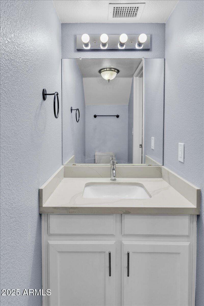 12-2954 N Oregon St #9