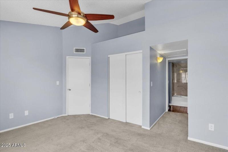 14-2954 N Oregon St #11