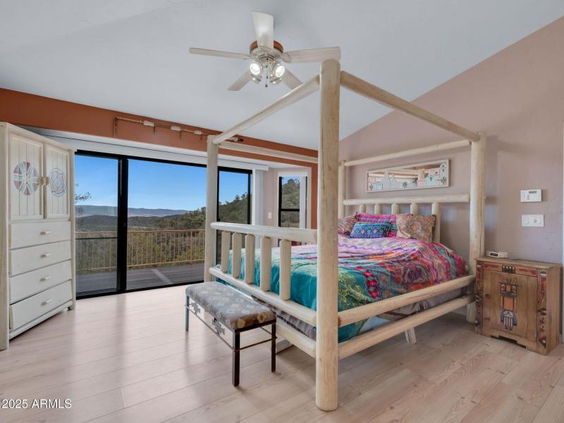 021_Primary Suite Bedroom