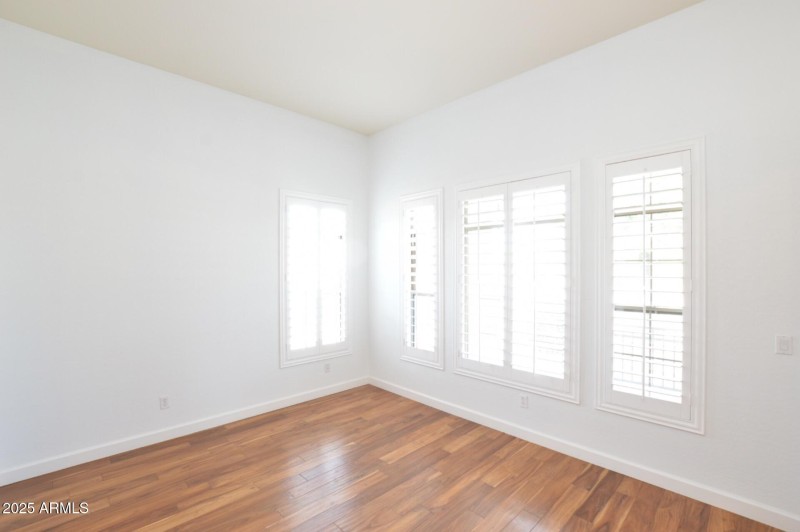 e1e3e719-ce29-4e21-920f-fb978247643b