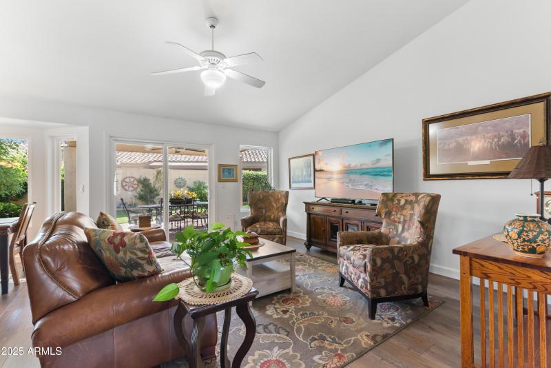 8_14576 w raindance rd-8