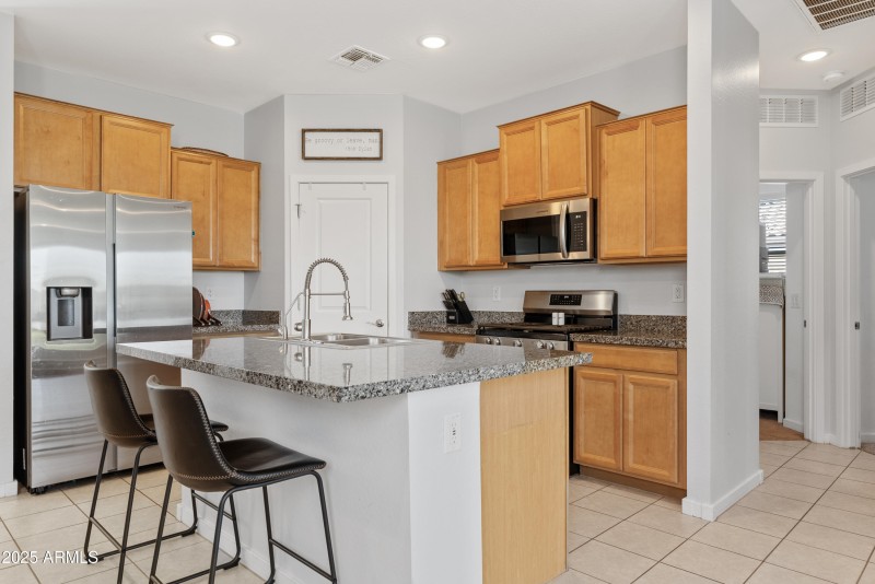 Eat-In Kitchen Island