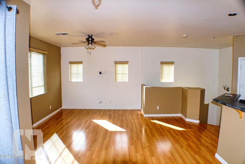 1420 N 81St Ave For Lease