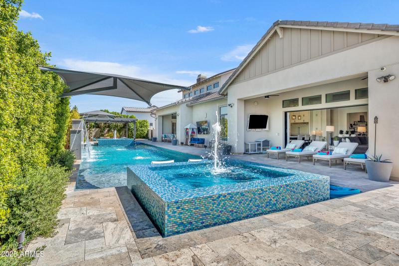 2652 E Pelican Ct-95