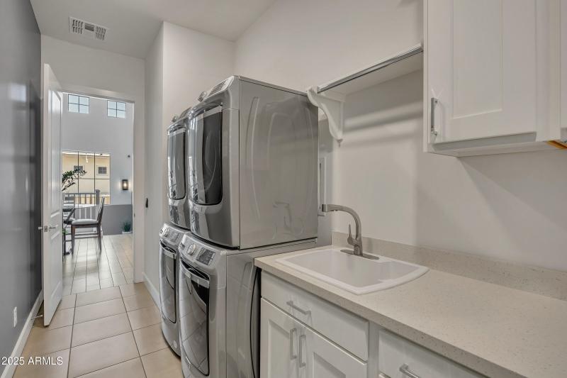 2652 E Pelican Ct-60