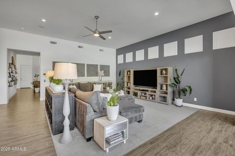 2652 E Pelican Ct-35