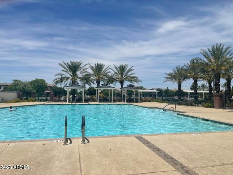 20220531065902713814000000-o