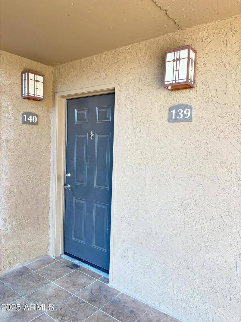 3825 E Camelback 12