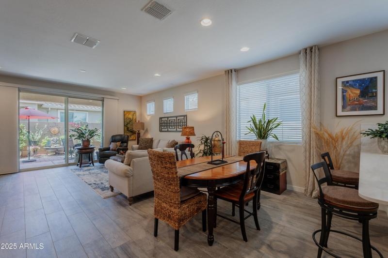 025 Dining Rm-Great Rm 17219 W La Luz Rd