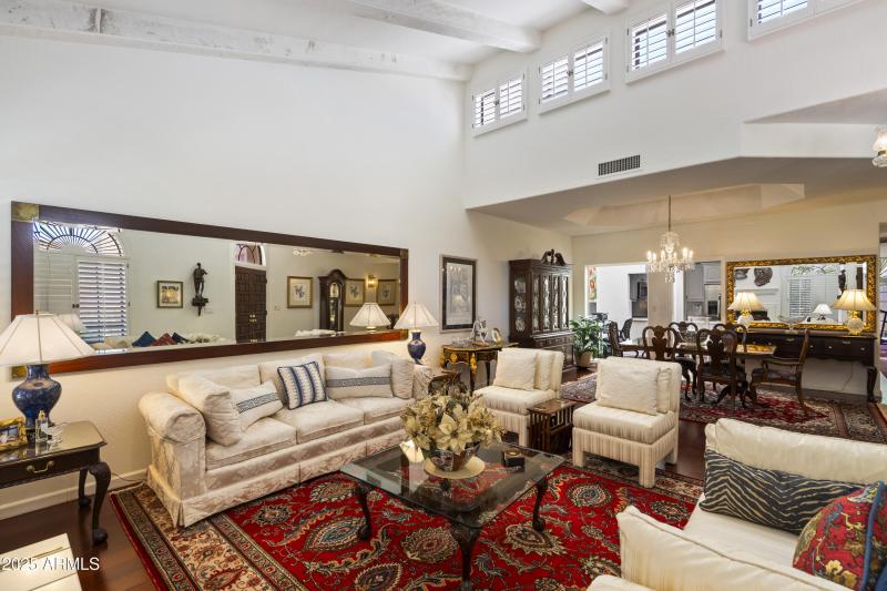 Living / Dining Room