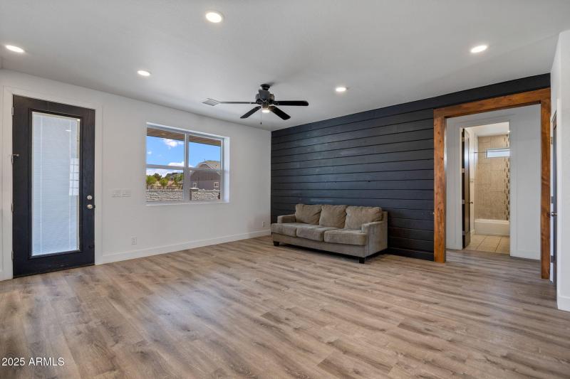 1738W7thSSt-Snowflake-AZ-6