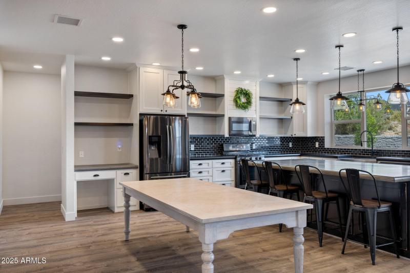 1738W7thSSt-Snowflake-AZ-9