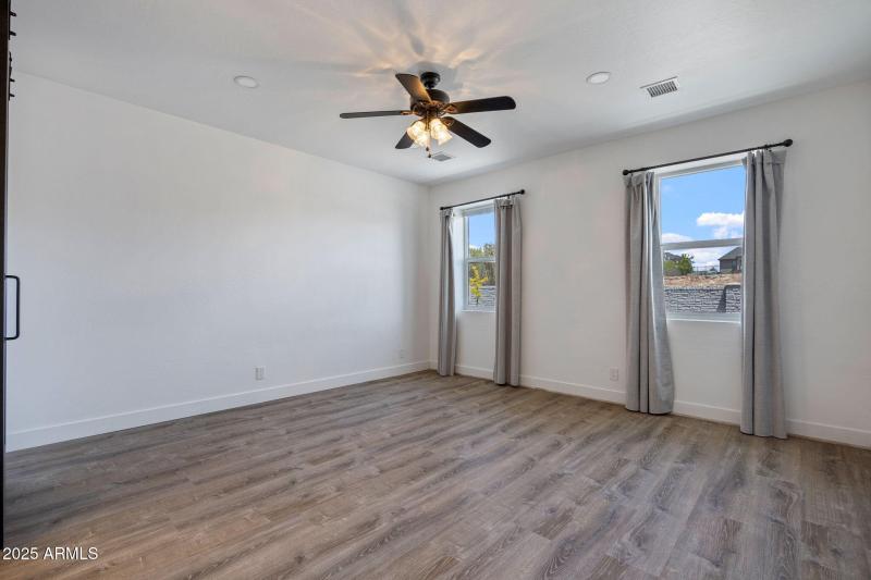 1738W7thSSt-Snowflake-AZ-15