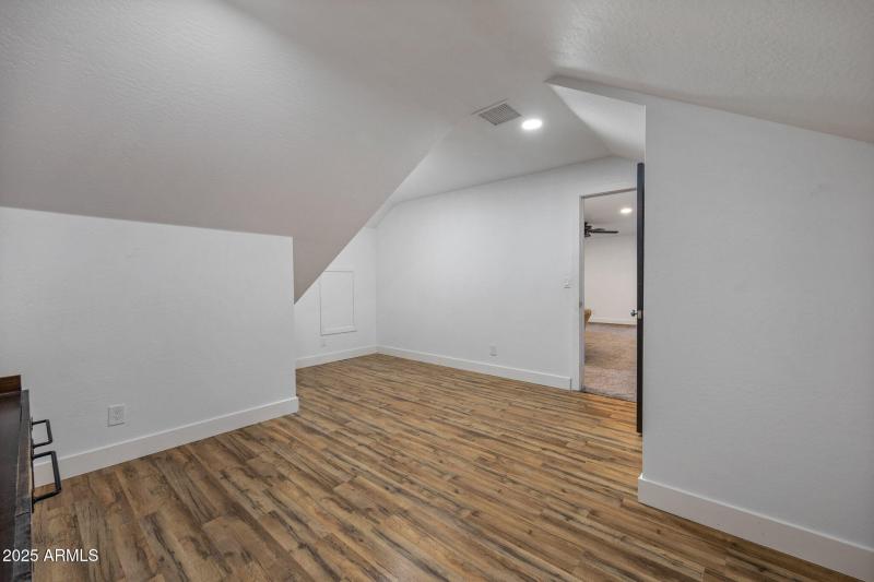 1738W7thSSt-Snowflake-AZ-28