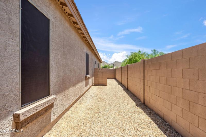 32-web-or-mls-DSC_4032