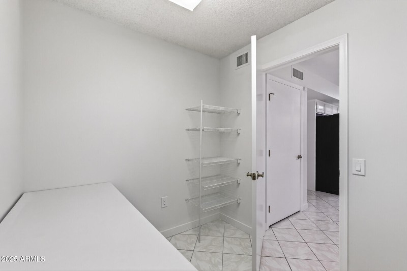 33_20603_N_147th31_mls