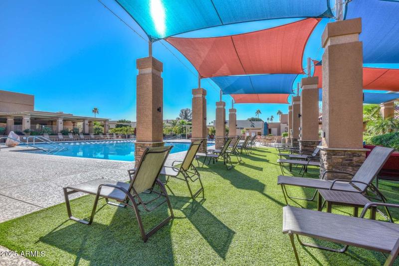 The Lakes Pool-Patio