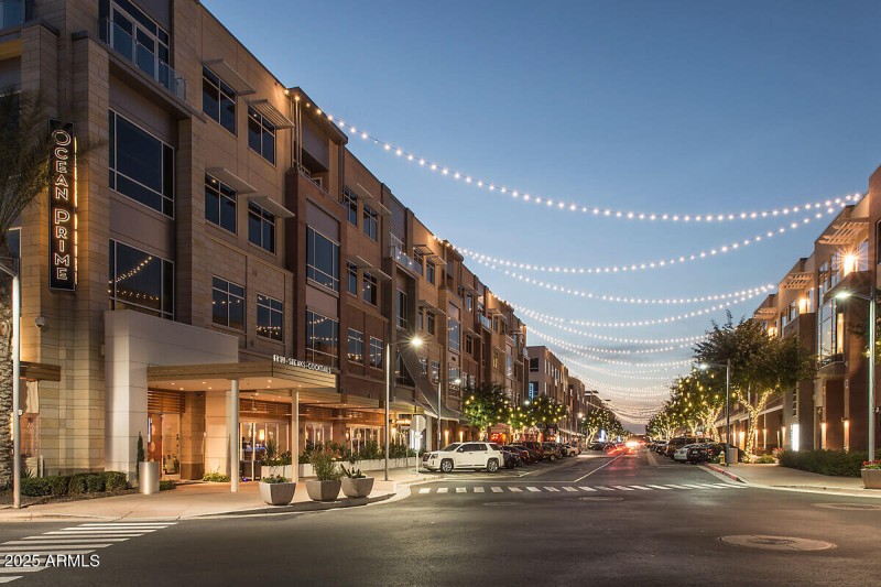 High Street Shops & Events