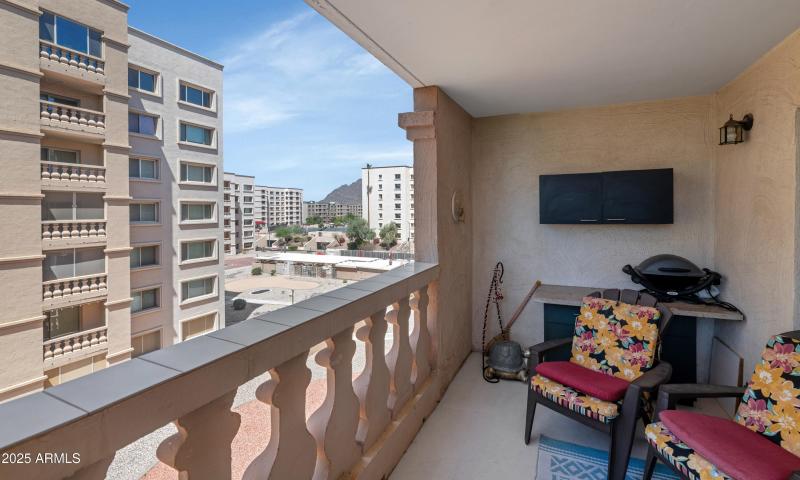 Camelback Mountain to the west