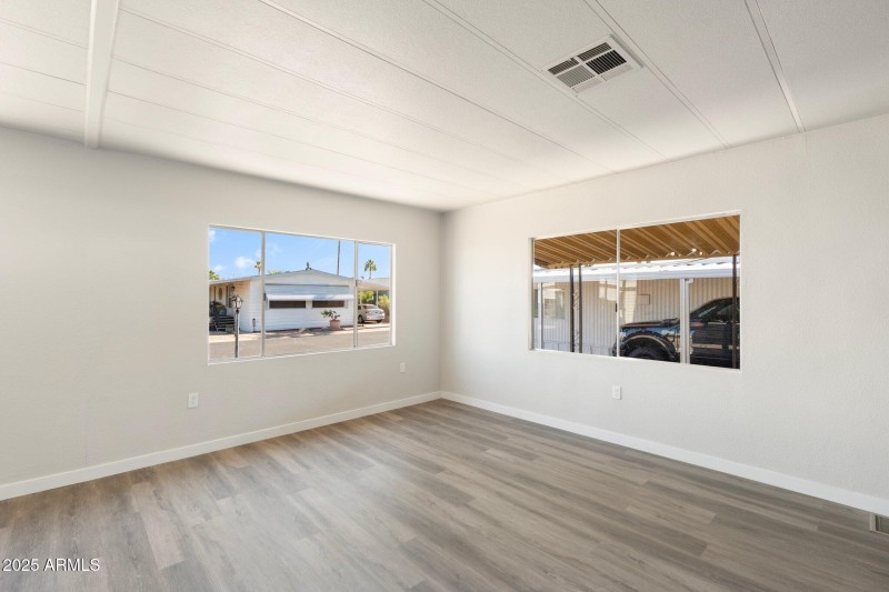 21-web-or-mls-DSC08000