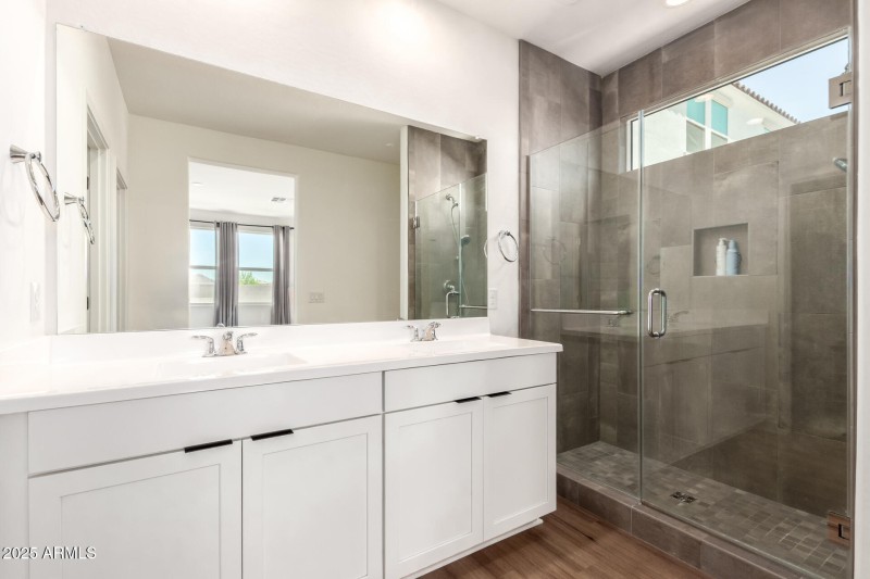 Beautiful primary bath w/ large shower