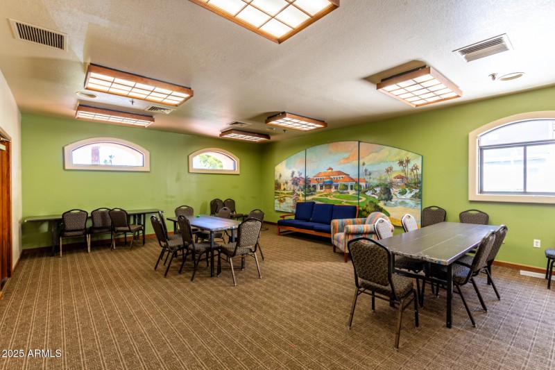 One of several Meeting Rooms