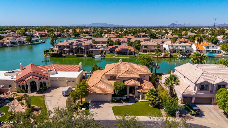 House View on the Lake