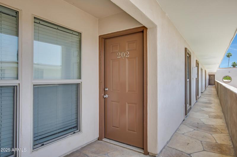 3619 E Monterosa St Apt 202-4