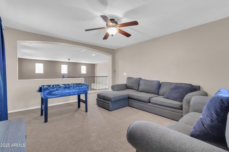 742 E Kingbird Dr-31