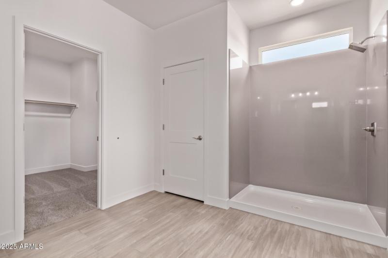 22 Sandstone Mountain