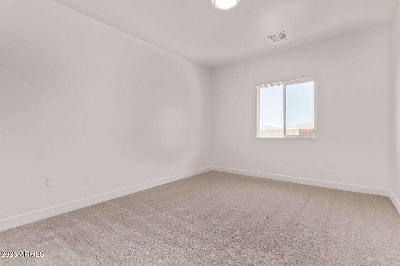 26 Sandstone Mountain