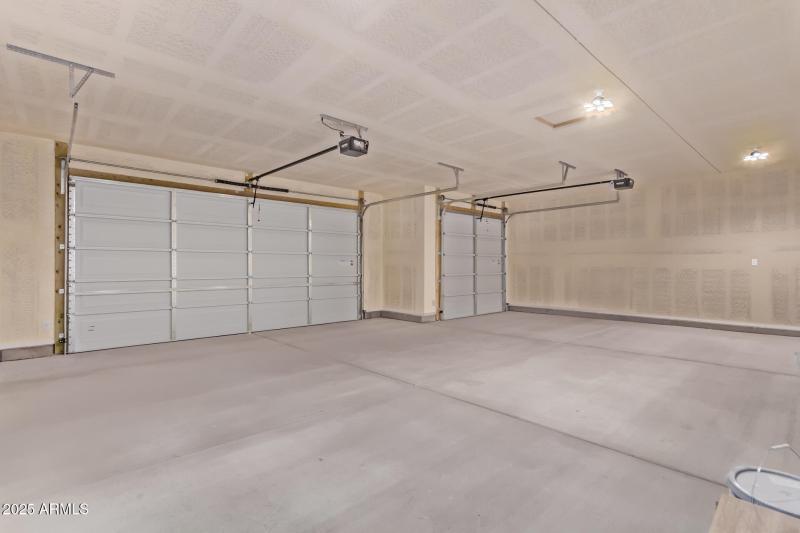 34 Sandstone Mountain