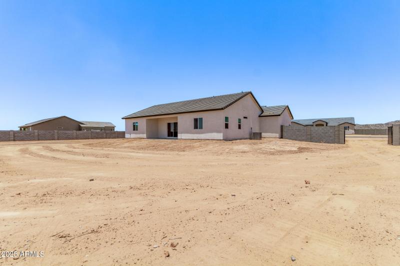 35 Sandstone Mountain