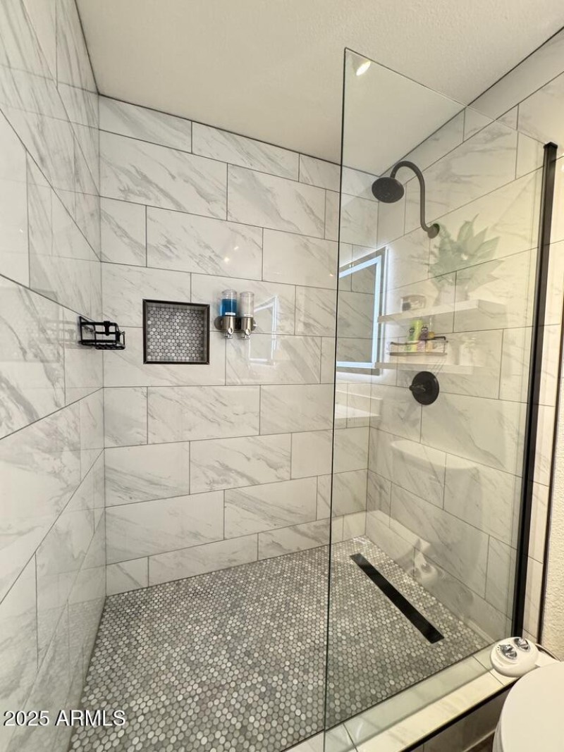 BCAFA45E-63F6-4A57-AD88-CF6806E4B53D_1_1