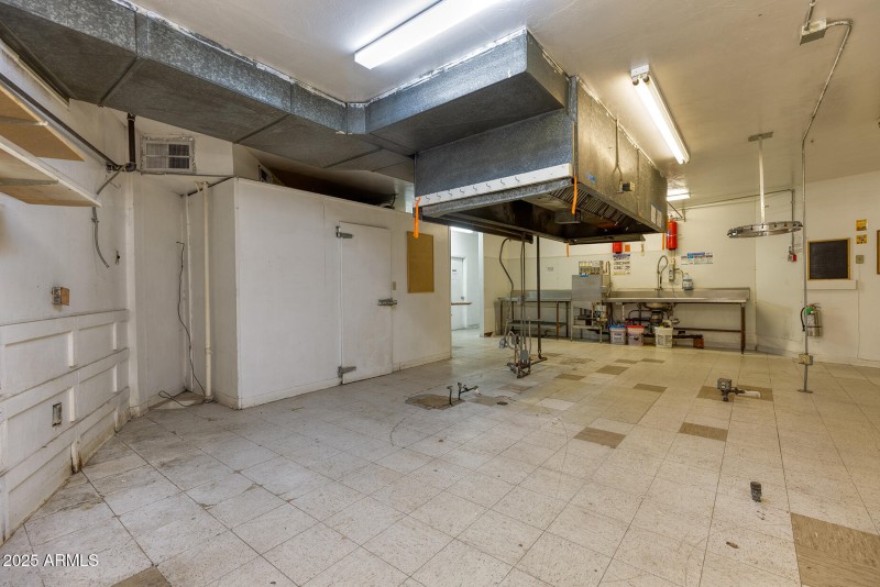 photo (58) roundhouse resort PT 052925