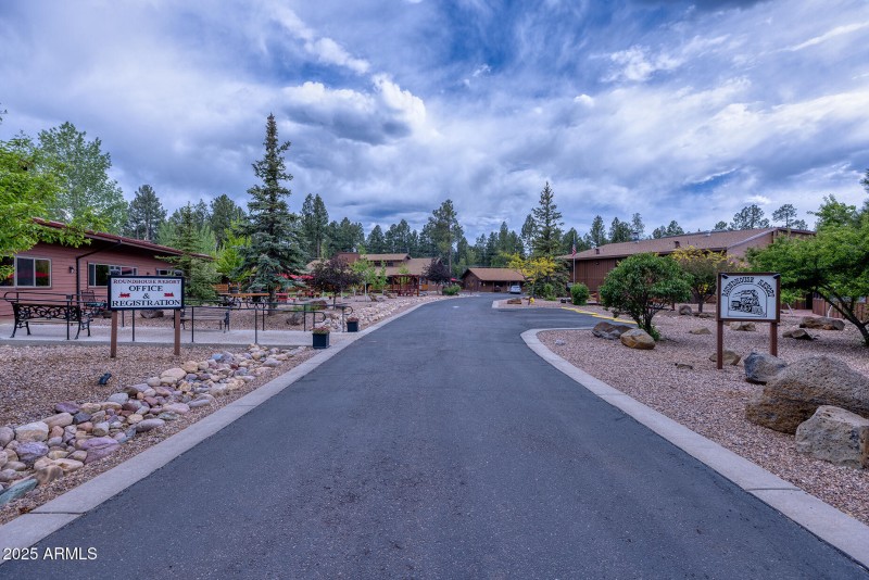 photo (62) roundhouse resort PT 052925