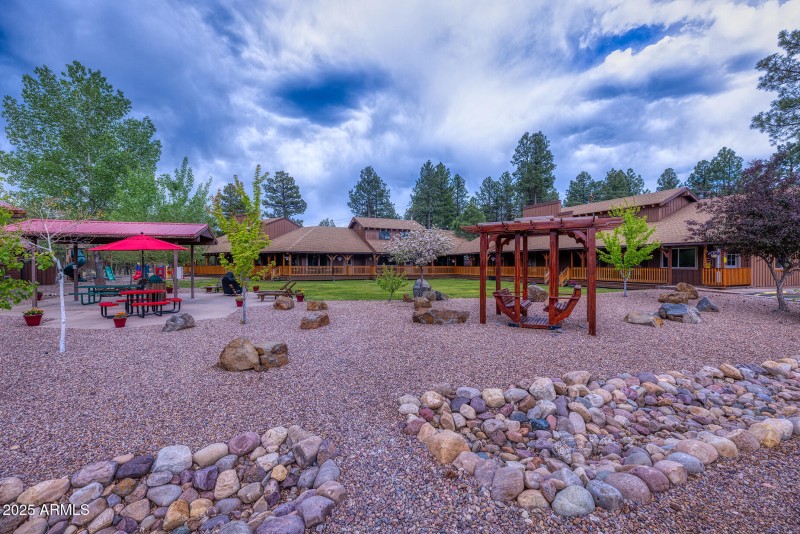 photo (64) roundhouse resort PT 052925