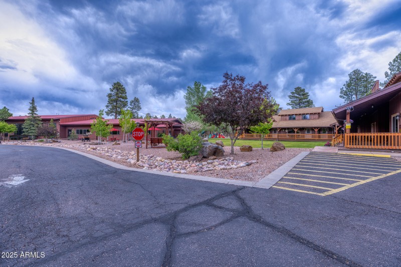 photo (65) roundhouse resort PT 052925