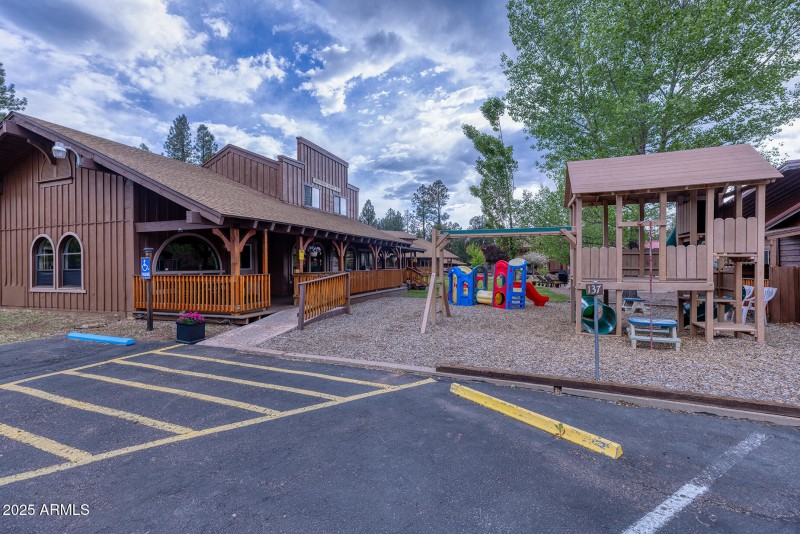 photo (78) roundhouse resort PT 052925