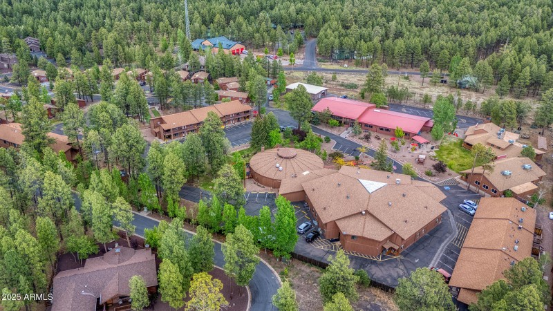 photo (91) roundhouse resort PT 052925