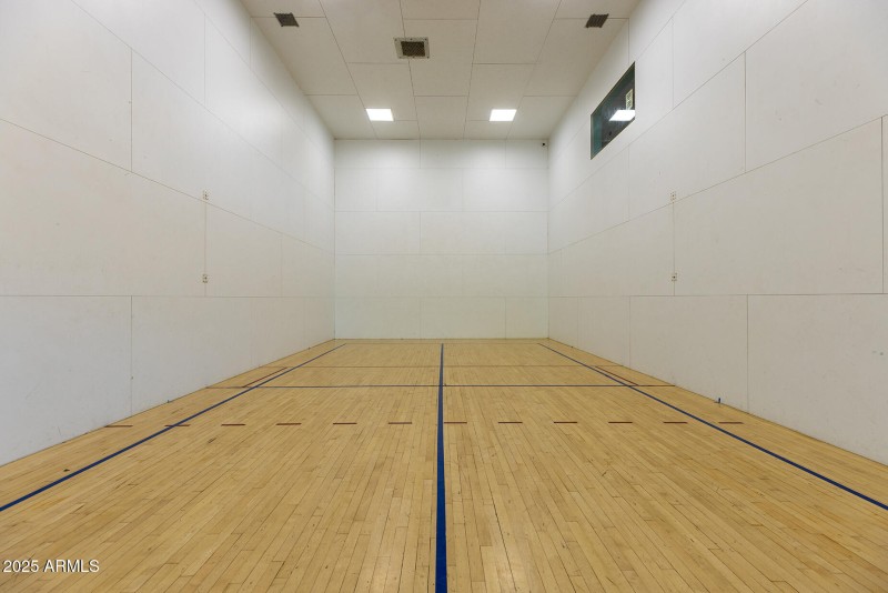 photo (100) roundhouse resort PT 052925