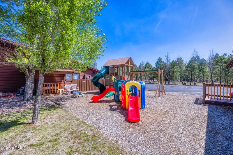 photo (107) roundhouse resort PT 052925