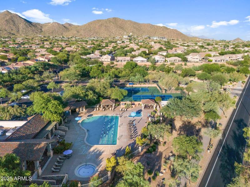 Trailhead Pool and Tennis